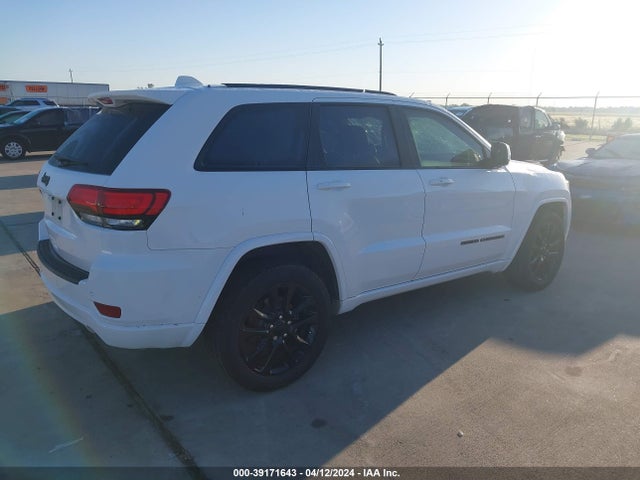 1C4RJEAG0LC211716 Jeep Grand Cherokee Altitude 4x2