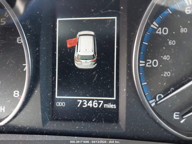 Toyota RAV4 LE 2017 2T3ZFREVXHW396606 Image 16