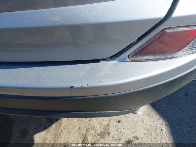 Toyota RAV4 LE 2017 2T3ZFREVXHW396606 Image 21