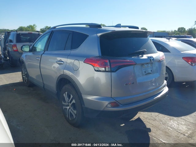 Toyota RAV4 LE 2017 2T3ZFREVXHW396606 Image 3