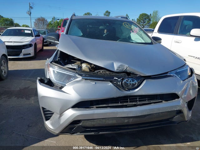 Toyota RAV4 LE 2017 2T3ZFREVXHW396606 Image 6