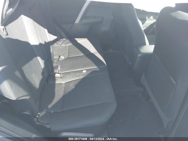 Toyota RAV4 LE 2017 2T3ZFREVXHW396606 Image 8