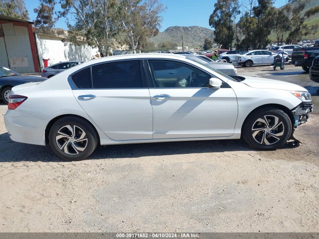 Honda ACCORD LX 2017 1HGCR2F37HA298831 Image 13