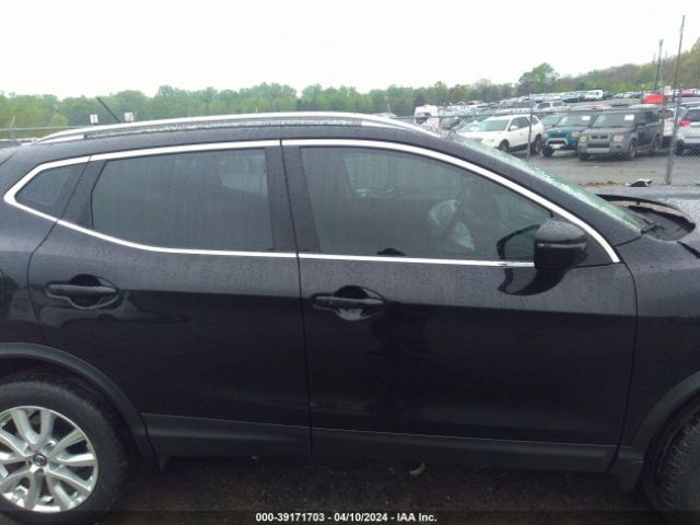 JN1BJ1BV6MW570661 Nissan Rogue Sport Sv Fwd Xtronic Cvt