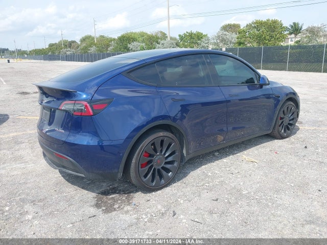 7SAYGDEF5NF521522 Tesla Model Y Performance Dual Motor All-wheel Drive