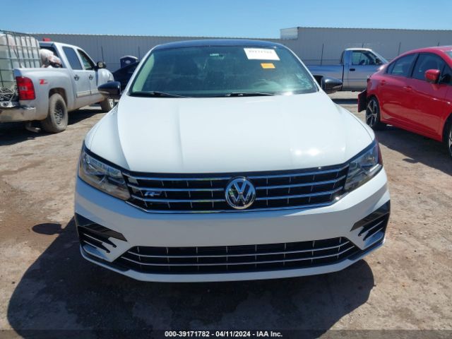 1VWAA7A3XJC014360 Volkswagen Passat 2.0t R-line/2.0t S