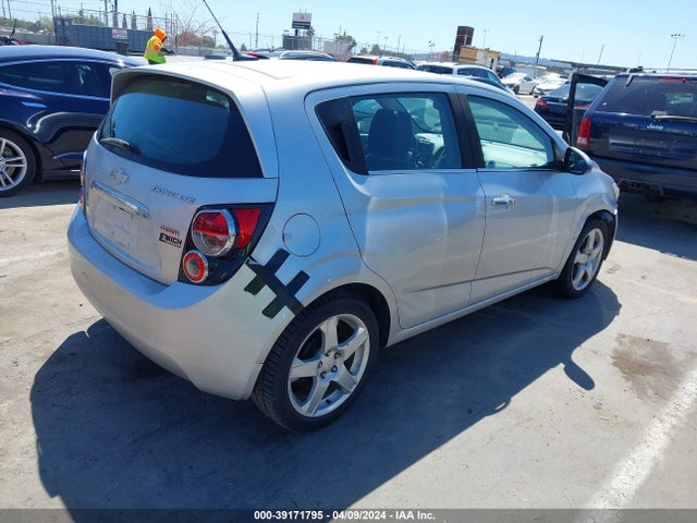 Chevrolet Sonic Ltz Auto 2014 1G1JE6SBXE4219001 Image 4