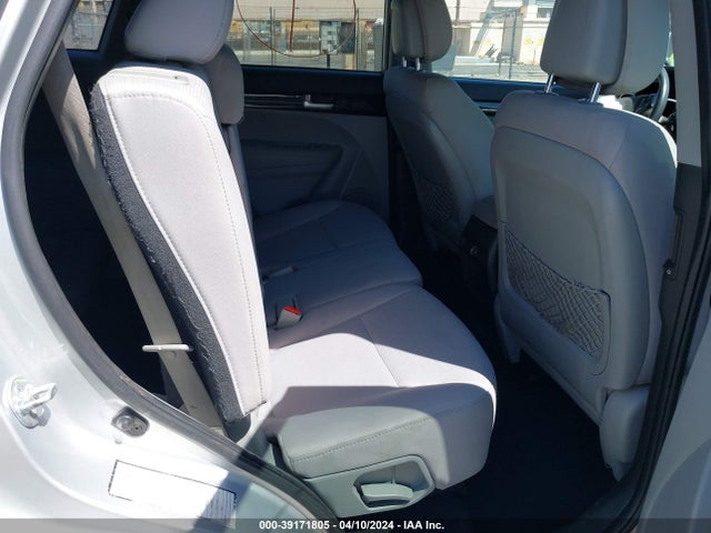 KIA Sorento Lx V6 2015 5XYKT4A76FG595667 Image 8