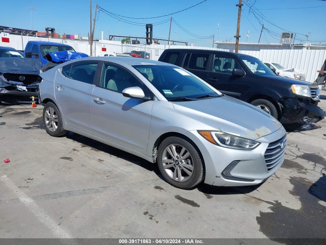 2017 5NPD84LF6HH034007 main image