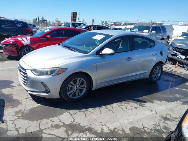 Hyundai ELANTRA SE 2017 5NPD84LF6HH034007 Image 2