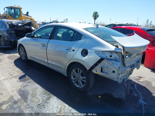 Hyundai ELANTRA SE 2017 5NPD84LF6HH034007 Image 3