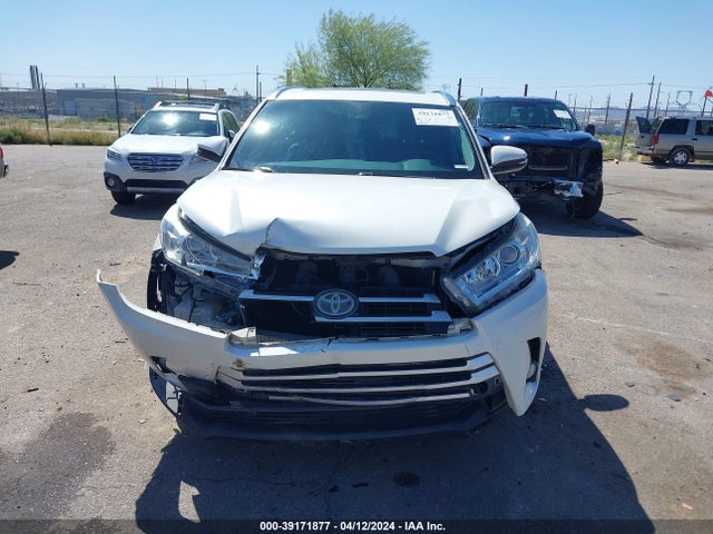 Toyota Highlander Xle 2017 5TDJZRFH9HS515938 Image 12
