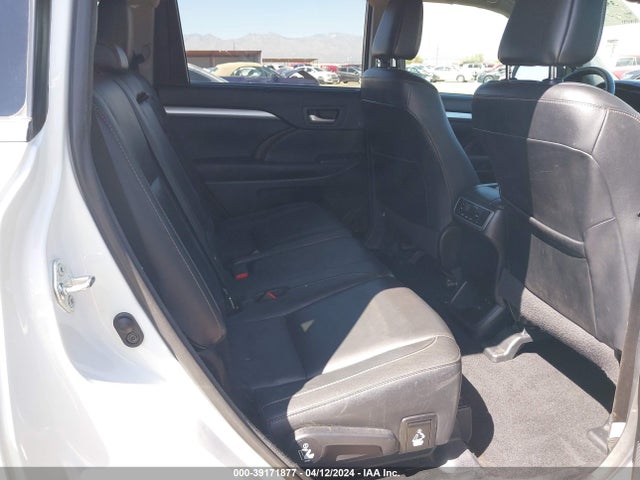 Toyota Highlander Xle 2017 5TDJZRFH9HS515938 Image 8