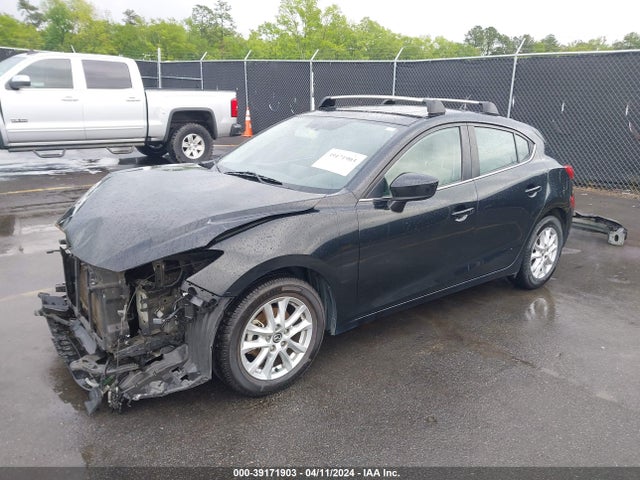 Mazda Mazda3 I Touring 2016 3MZBM1L72GM240246 Image 2