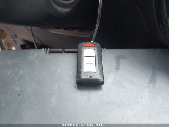 ML32A4HJ9FH052959 Mitsubishi MIRAGE ES