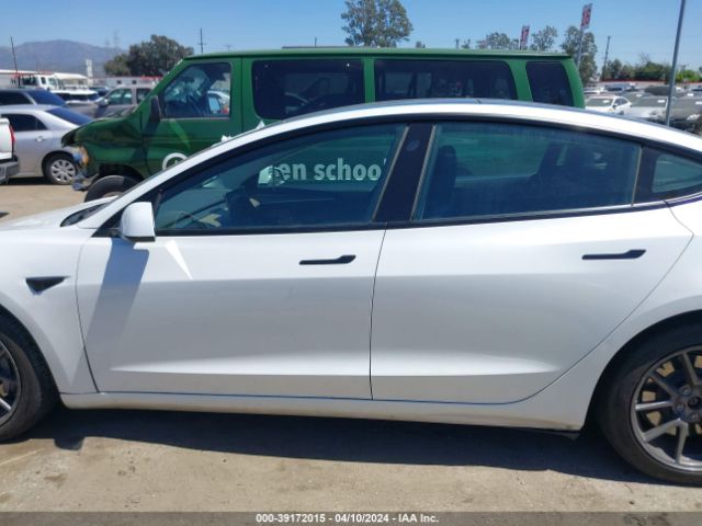 5YJ3E1EA2NF155468 Tesla Model 3 Rear-wheel Drive