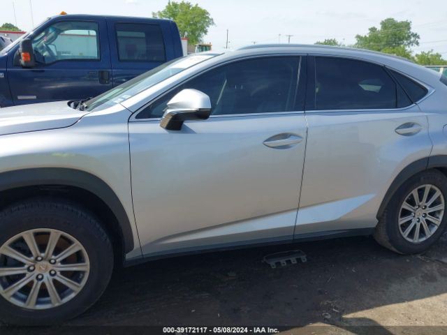 JTJYARBZ7H2071158 Lexus NX 200T