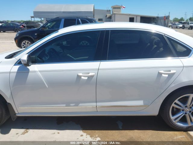 1VWBV7A38FC088800 Volkswagen Passat 2.0l Tdi Se