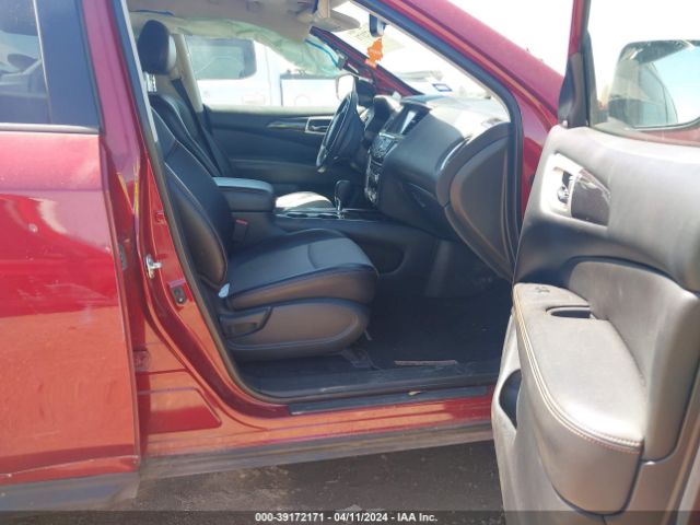 5N1DR2BN8LC621755 Nissan Pathfinder Sv 2wd
