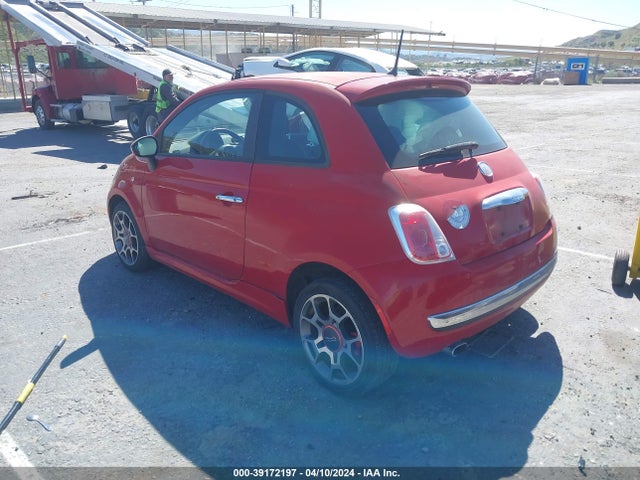 2013 FIAT 500 3C3CFFBR0DT594239 Photo 2