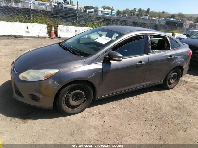 Ford FOCUS SE 2014 1FADP3F24EL391429 Image 2