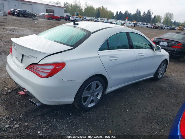 39172224 :رقم المزاد ، WDDSJ4GB9FN186482 vin ، 2015 Mercedes-benz Cla 250 4matic مزاد بيع