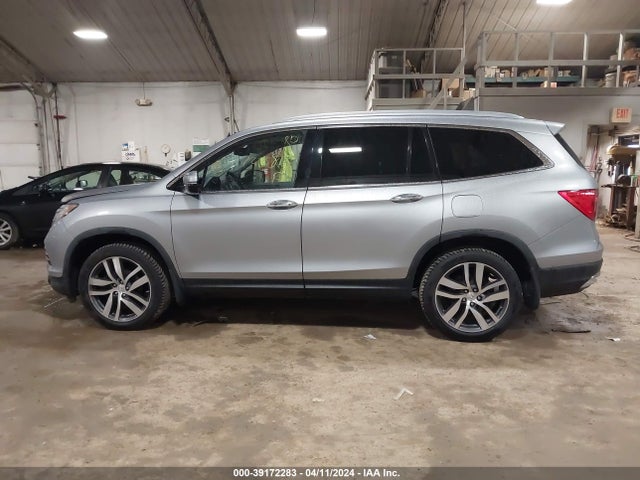 Honda Pilot Touring 2017 5FNYF6H94HB003486 Image 14