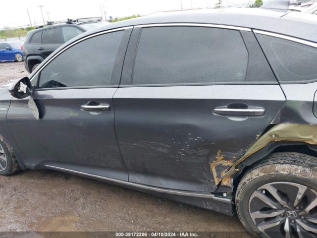 1HGCV3F97JA001276 Honda Accord Hybrid Touring