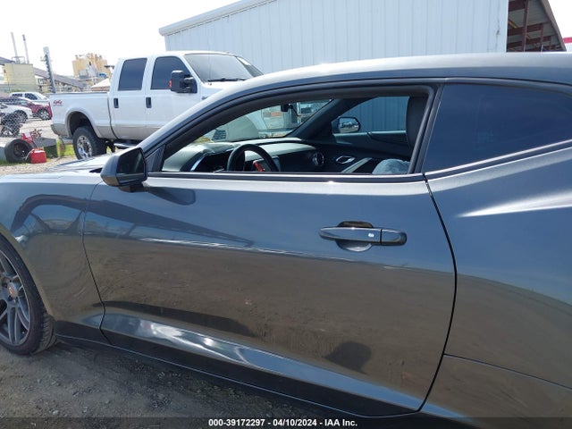 Chevrolet CAMARO 2SS 2016 1G1FH1R79G0190358 Image 6