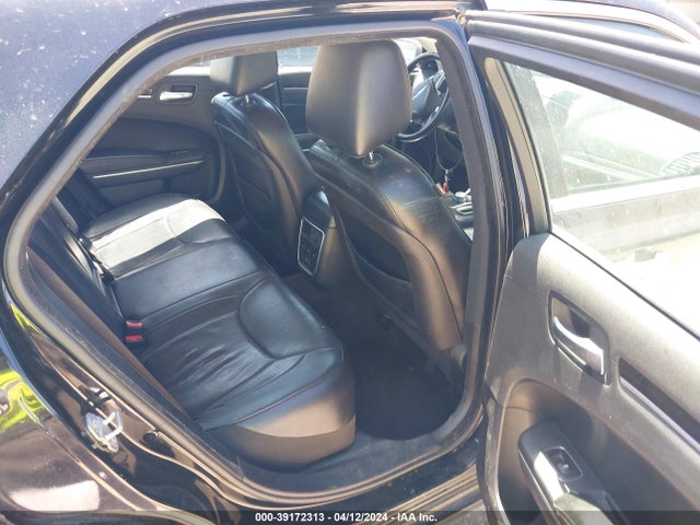 Chrysler 300C 2015 2C3CCAEG2FH792029 Image 8