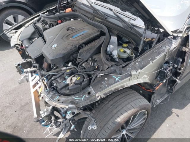 WBA13AG03NCK71385 BMW 530e