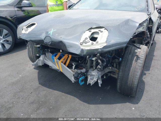 WBA13AG03NCK71385 BMW 530e