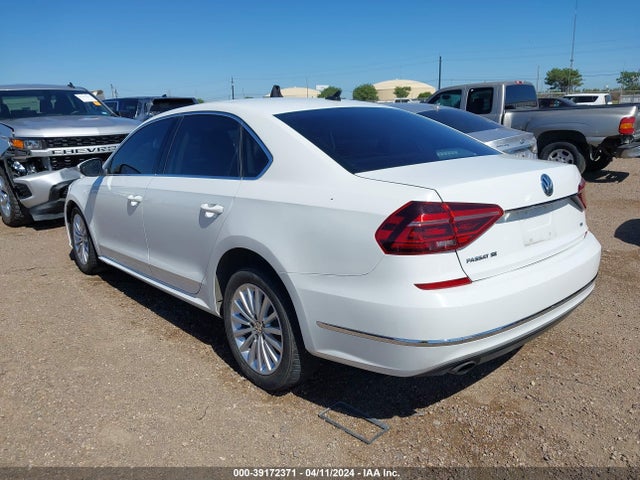 1VWBT7A32HC012014 Volkswagen Passat 1.8t Se