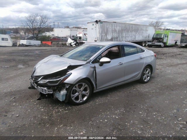 Chevrolet Cruze Premier Auto 2017 1G1BF5SM0H7230444 Image 2