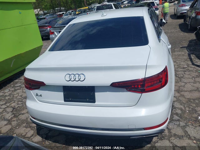 Audi A4 40 Premium/40 Titanium Premium 2019 WAUGMAF49KN001850 Image 16