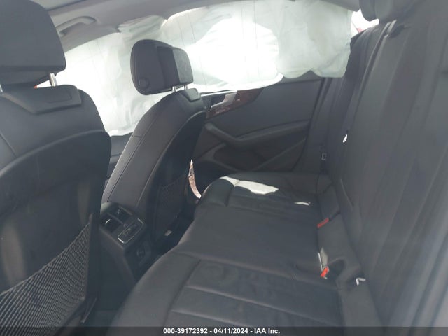 WAUGMAF49KN001850 Audi A4 40 Premium/40 Titanium Premium