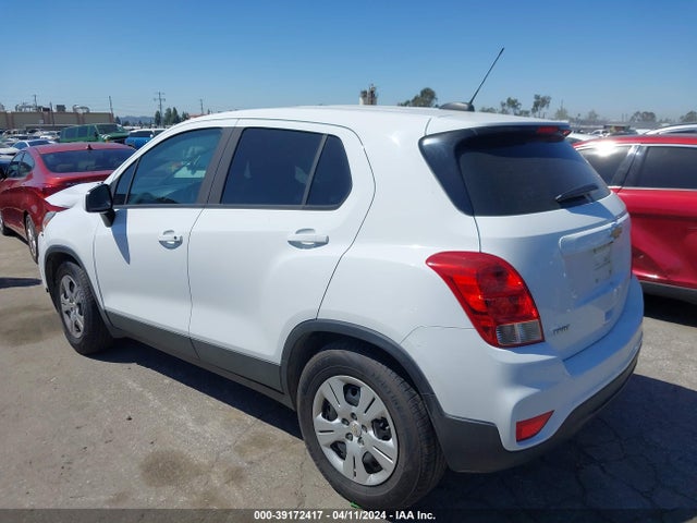 Chevrolet TRAX LS 2017 KL7CJKSBXHB046761 Image 3