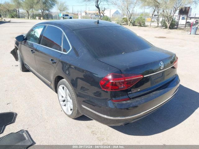 1VWGT7A38HC074801 Volkswagen Passat 1.8t Se