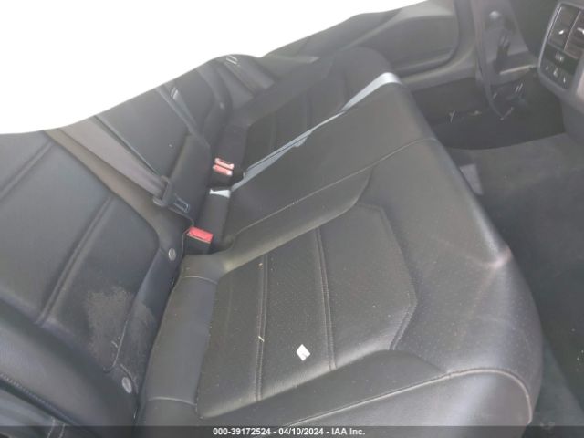 1VWGT7A38HC074801 Volkswagen Passat 1.8t Se