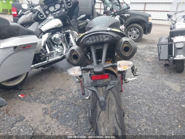 2020 TRIUMPH MOTORCYCLE SPEED TRIPLE SMTN53P4XLJ977812 Photo 5