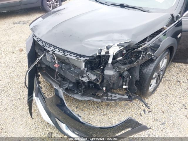 W04GV8SX8J1127108 Buick Regal Tourx Essence