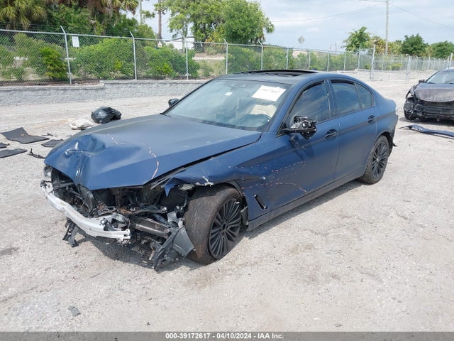 WBAJA7C58KWW48538 BMW 530i Xdrive