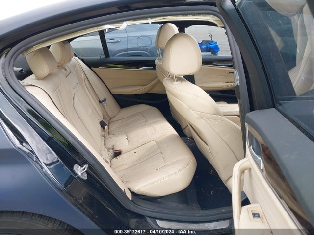 WBAJA7C58KWW48538 BMW 530i Xdrive