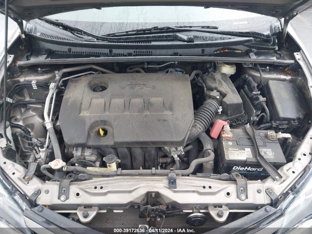 Toyota COROLLA SE 2018 5YFBURHE7JP848613 Image 10