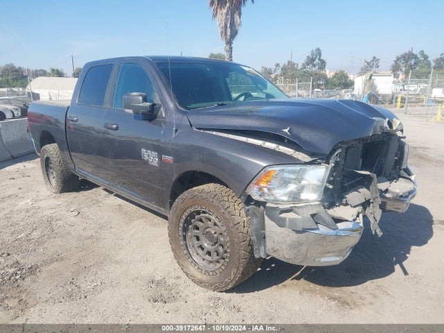 2019 1C6RR7LT3KS605933 main image