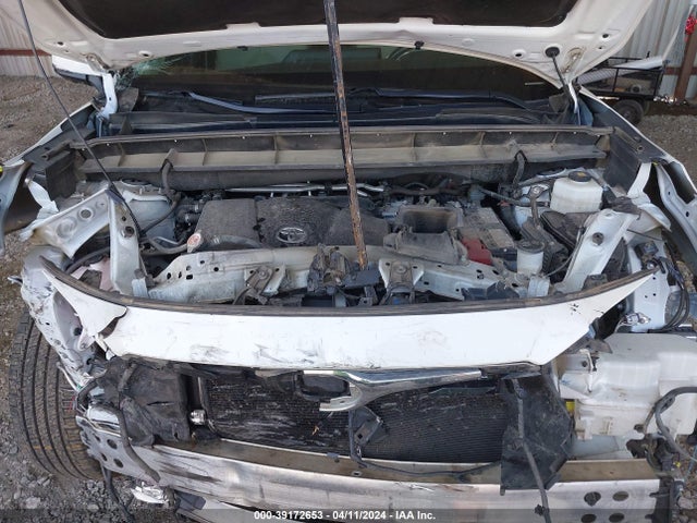 Toyota Highlander Limited 2021 5TDYZRAH5MS057010 Image 10