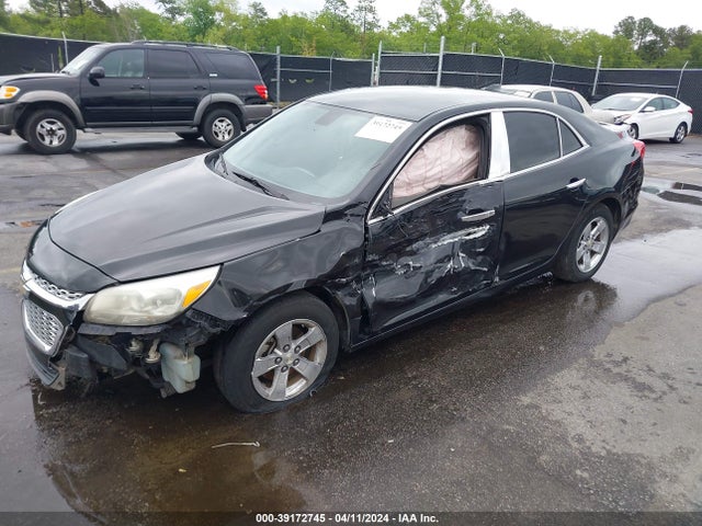 Chevrolet MALIBU 1LT 2015 1G11C5SL7FF319054 Image 2