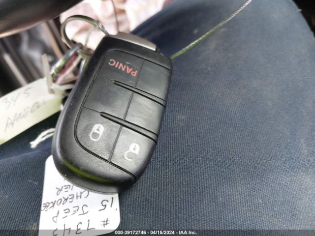 1C4RJFAG4FC650931 Jeep Grand Cherokee Laredo