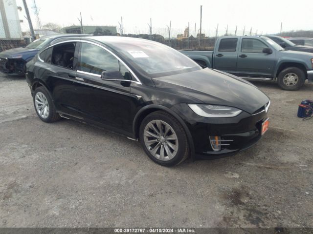 Продаж на аукціоні авто 2018 Tesla Model X 100d/75d/p100d, vin: 5YJXCAE27JF119981, номер лоту: 39172767