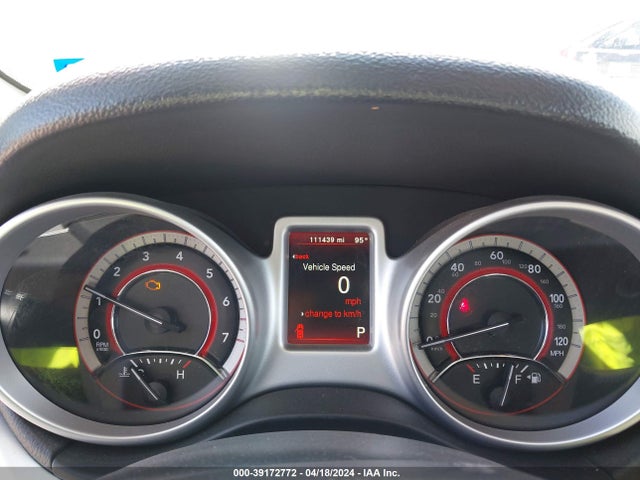 3C4PDCBG4JT251185 Dodge Journey Sxt